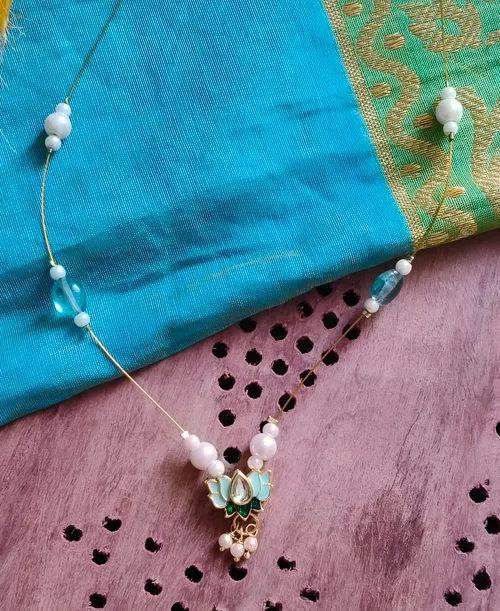 Invisible Chain - Lotus Pendant